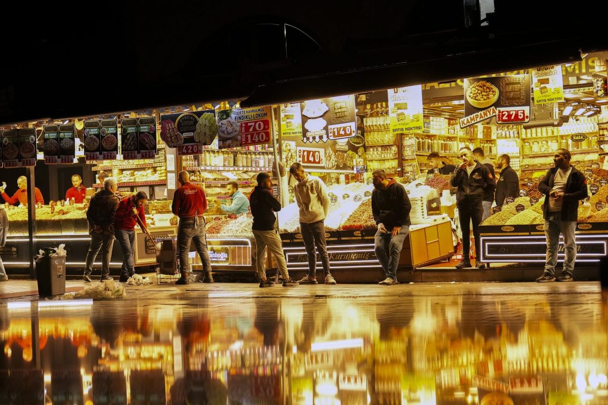 Κωνσταντινούπολη: Πέθαναν δύο παιδιά από τροφική δηλητηρίαση