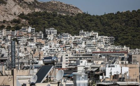 «Εξοικονομώ 2025»: Υπερδιπλασιάστηκε κατά 490 εκατ. ευρώ ο προϋπολογισμός