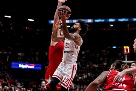 Αρμάνι – Ολυμπιακός 88-87: Πάλεψε για τρελή ανατροπή αλλά δεν τα κατάφερε