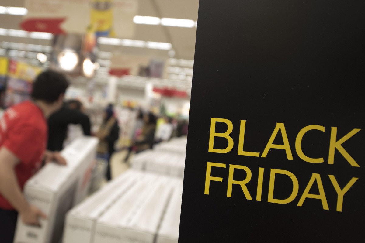 Black Friday 2025: Τα 5 πράγματα που πρέπει να προσέξεις πριν αγοράσεις