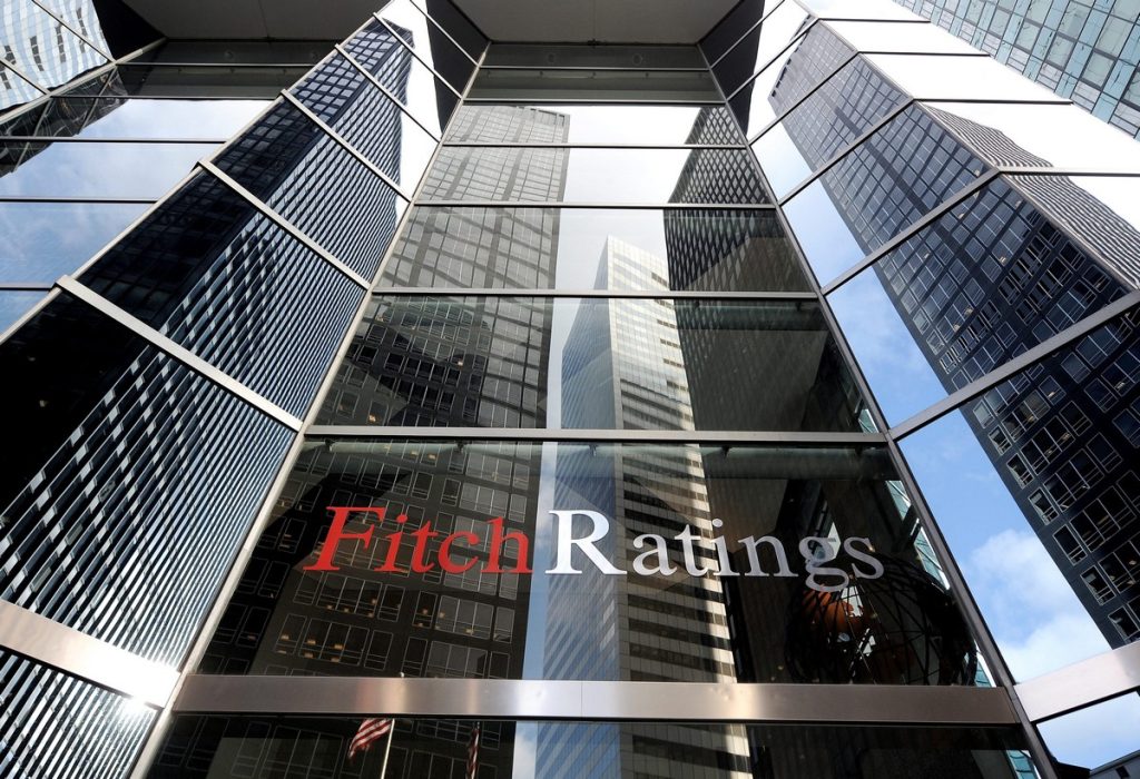 Fitch: Αναβάθμισε την Ελλάδα στο BBB