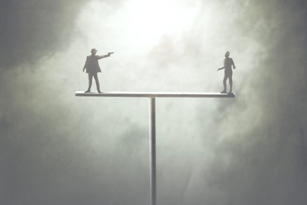 Βρώμικα όπλα, καθαρές λύσεις