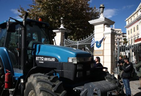 Οταν το κράτος «ρετάρει»