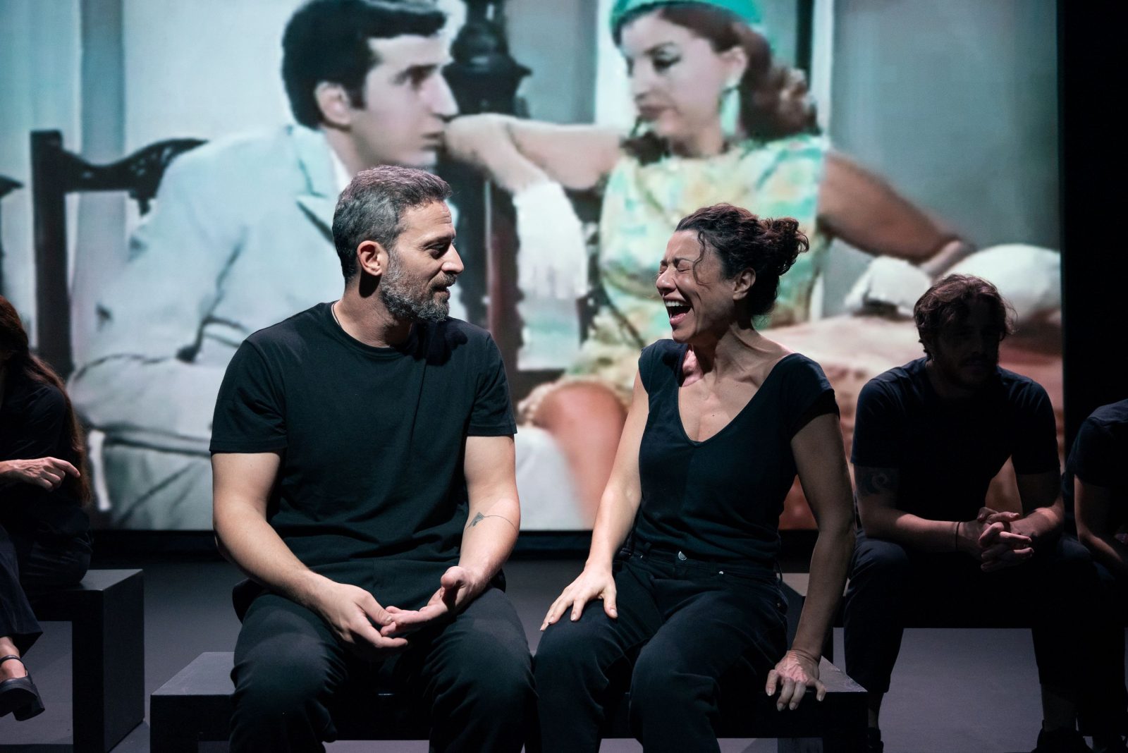 Τα Παιδιά ενός Κατώτερου Θεού: Μια ιστορία πέρα από τις προκαταλήψεις