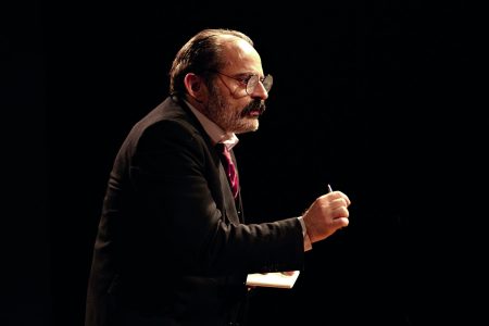 Όταν Εκλαψε Ο Νίτσε: Η θεατρική διασκευή του best-seller