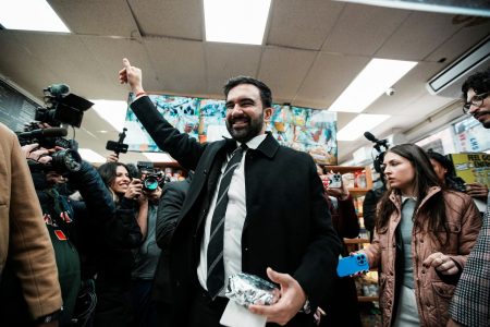 Η αμερικανοποίηση της ελληνικής πολιτικής μέσα στα χρόνια