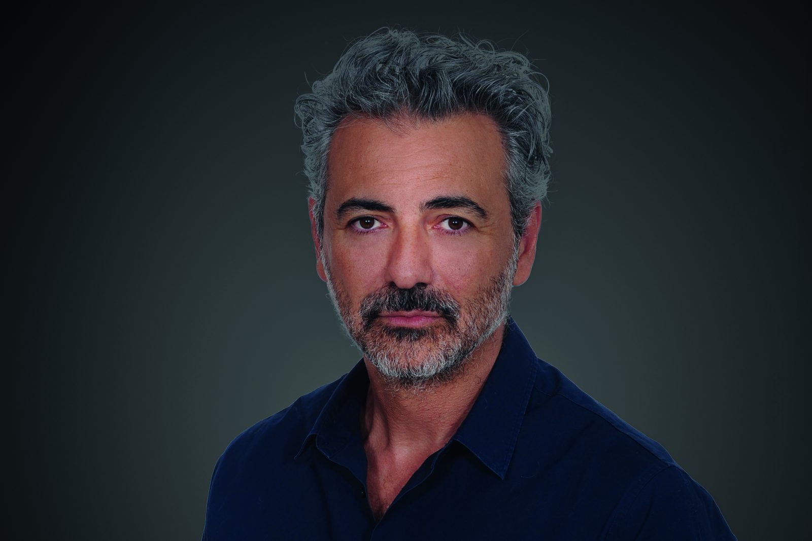 Ζορμπάς: Μια λογοτεχνική φιλία που γίνεται θεατρικό ταξίδι