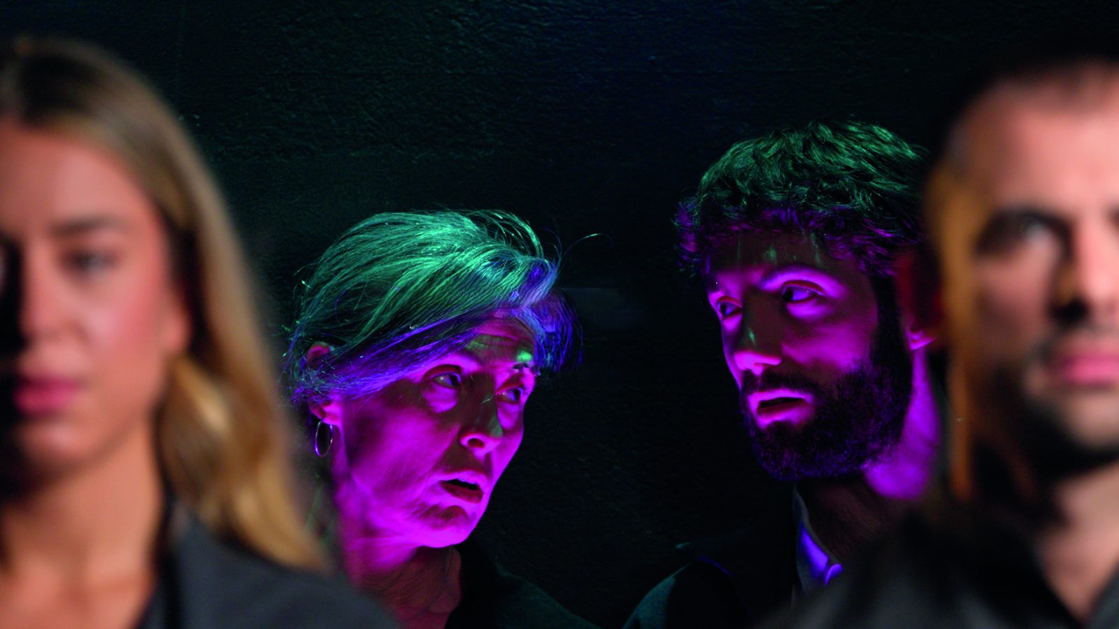 Ερρίκος ο Ε΄: Σαίξπηρ με επιρροές από ντανταϊσμό, υπερρεαλισμό και Μπρεχτ