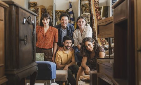 Γιοι και Κόρες: Ενα ιστορικό κειμήλιο επιστρέφει στη σκηνή