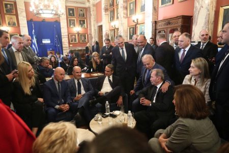 Ερίφια ή γαλοπούλες;