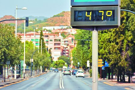 Πρόγνωση καύσωνα με ΑΙ: Πόσο έγκαιρα μας προειδοποιεί; Οι παράμετροι «κλειδιά»