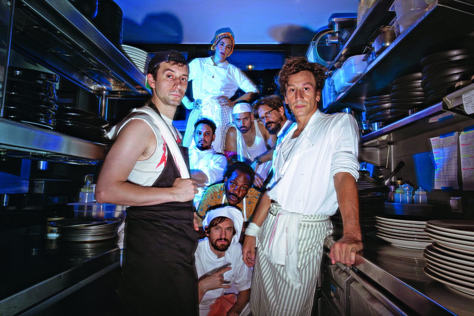 Η Κουζίνα: Βρετανική κοινωνική σάτιρα