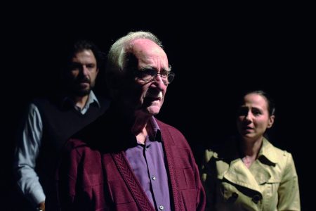 Ο Πατέρας Μου: Ένα βαθιά ανθρώπινο έργο για τις διαδρομές του μυαλού