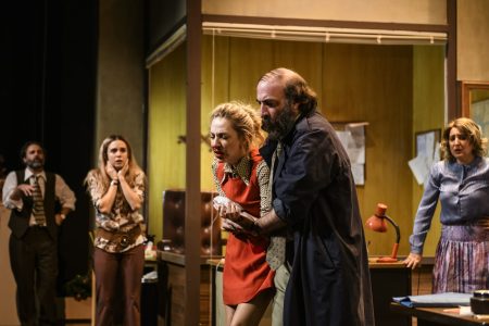 Ανεξάρτητα Κράτη: Μια αληθινή ιστορία για τα κέντρα εξουσίας