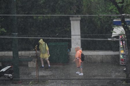 Κακοκαιρία: «Διαδοχικά κύματα βροχοπτώσεων» – Προειδοποίηση Αρναούτογλου