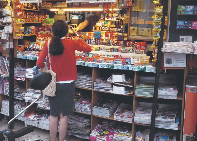 «Μπλόκο» σε αλκοόλ και τσιγάρα για ανήλικους: Τρία νέα ψηφιακά όπλα