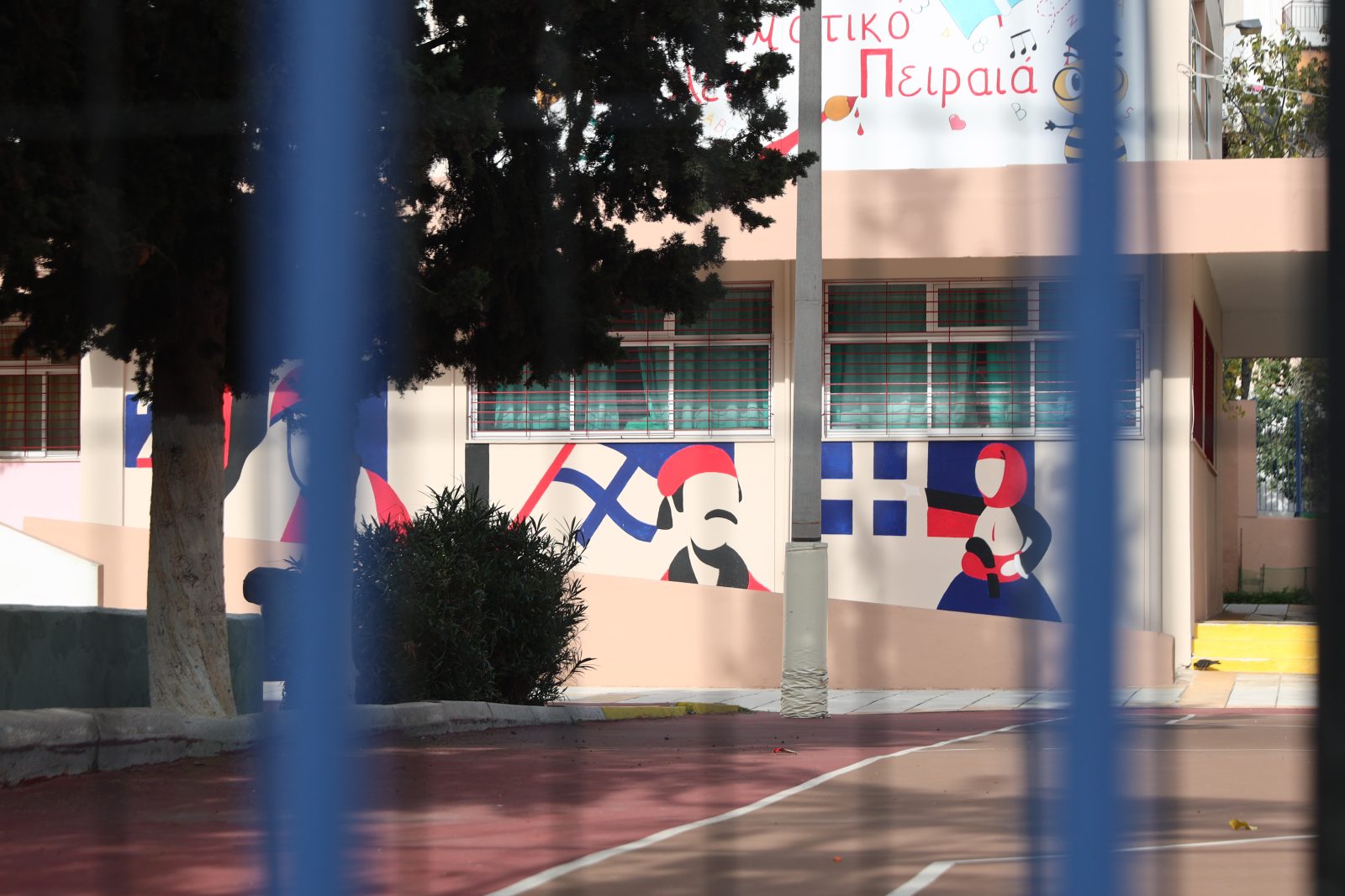 Από πνιγμό ο θάνατος 13χρονης σε Ειδικό Σχολείο – Τα κρίσιμα λεπτά, τι καταγγέλλουν γονείς, τι λένε ειδικοί