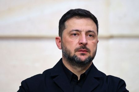 Ζελένσκι: «Ή θα χάσουμε τον βασικό μας σύμμαχο ή την αξιοπρέπεια μας» – Στήριξη από Ευρωπαίους