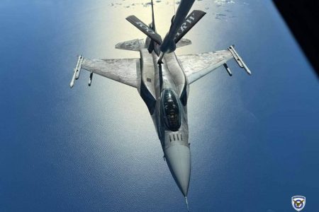 Ημέρα Ενόπλων Δυνάμεων: Η έπαρση της σημαίας, το πρόγραμμα και το μήνυμα Δένδια