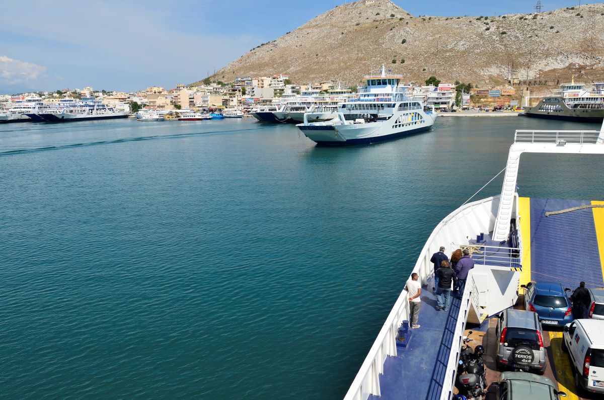 Σαλαμίνα: Αυτοκίνητο έπεσε στη θάλασσα από την προβλήτα – Νεκρός ο οδηγός