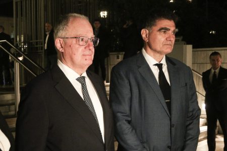 Ίδρυμα Βαρδή Βαρδινογιάννη: Ο πολιτικός – επιχειρηματικός κόσμος τιμά τον γενναίο Κρητικό