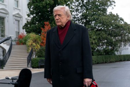 Τραμπ: Γιατί άλλαξε look μετά τη συνάντηση με τον Μαμντάνι