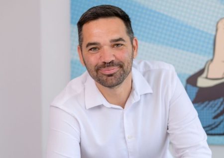 SHOPFLIX max: Ο Γιάννης Στάθης εξηγεί πώς τα δωρεάν μεταφορικά «αλλάζουν το παιχνίδι» στο ελληνικό e-commerce