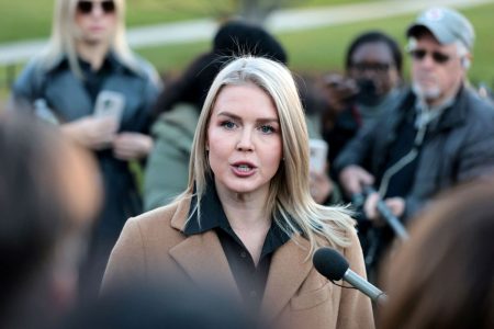 Ουκρανία: «Οι επαφές πάνε καλά» λένε οι ΗΠΑ – Επιφυλακτικός ο Λαβρόφ