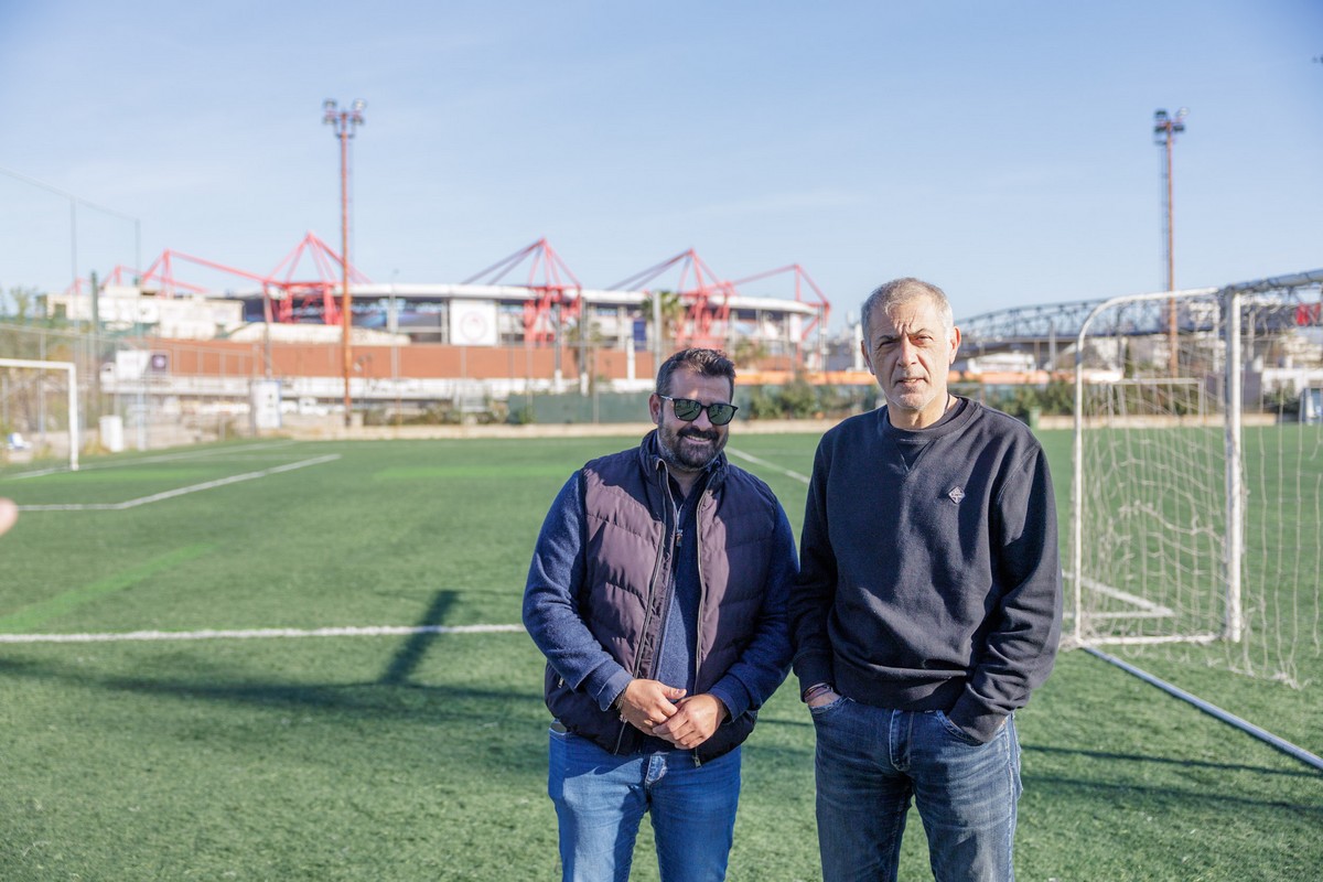 Αυτοψία του Γιάννη Μώραλη στις εργασίες αναβάθμισης του γηπέδου ποδοσφαίρου του ΣΕΦ