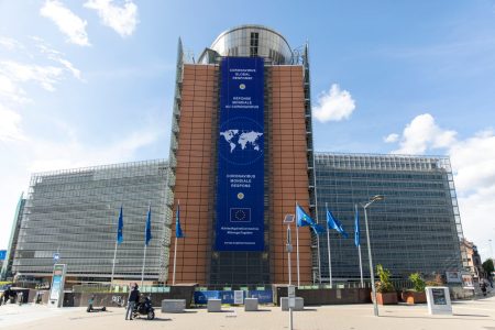 Θετική η αξιολόγηση της Κομισιόν για το ελληνικό σχέδιο προϋπολογισμού