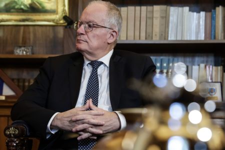 Τα ραντεβού του Τασούλα με τους «πρώην» – Σήμερα η συνάντηση με τον Παπαδήμο