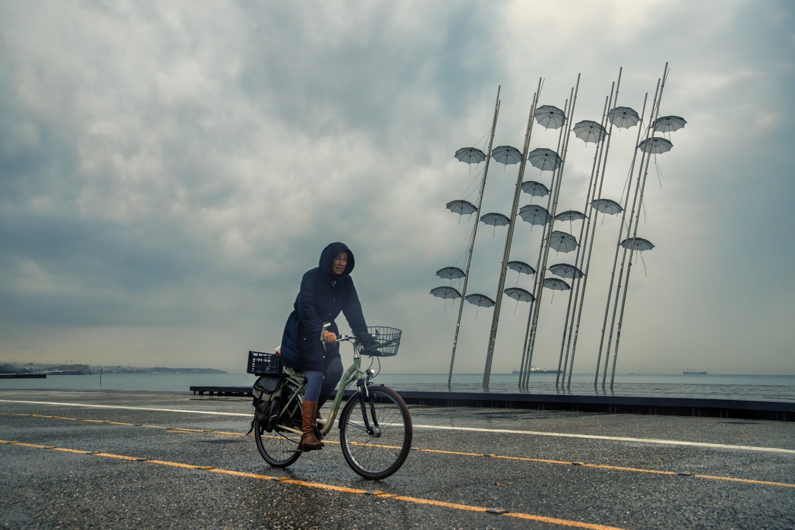 Καιρός: Συναγερμός για την Adel, κυκλώνει τη χώρα