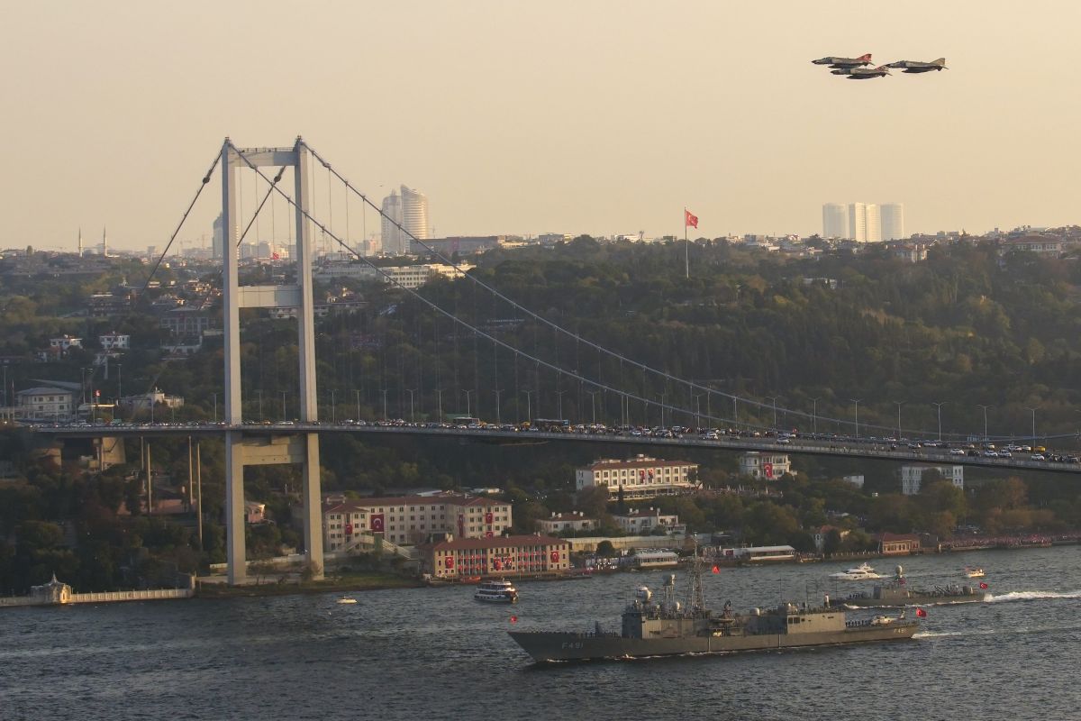 Τουρκία: Ναυπηγεί αντιτορπιλικό που θα συμμετέχει στον «Χαλύβδινο Θόλο»