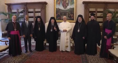 Συνάντηση στη Νίκαια:  Οι 22 διαφορετικές εκκλησίες, η μόνη γυναίκα