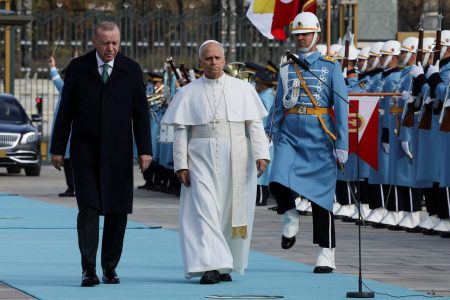 Ο Πάπας Λέων στην Άγκυρα – Η υποδοχή Ερντογάν