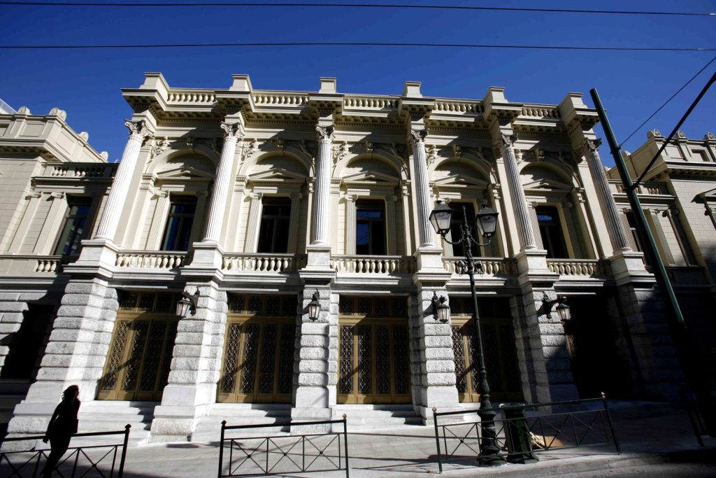 Η ΔΕΗ «φωτίζει» τις σκηνές του Εθνικού Θεάτρου έως το 2027