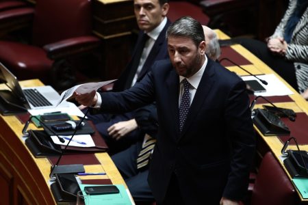 ΟΠΕΚΕΠΕ: Απειλές κατά του Ανδρουλάκη – «Δε σε φοβόμαστε» απαντά το ΠαΣοΚ