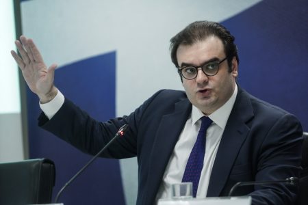 Ο Πιερρακάκης ανακοίνωσε την υποψηφιότητα του για την προεδρία του Eurogroup