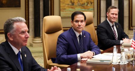 Ουκρανία: Ξεκινούν σήμερα οι νέες συνομιλίες στη Φλόριντα – Ποιοι συμμετέχουν