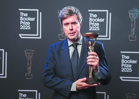 Μια «Σάρκα» και ένα «Αδειο σπίτι»