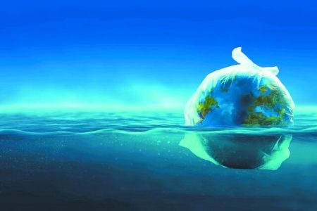 Τα αδιέξοδα της διπλωματίας των πλαστικών