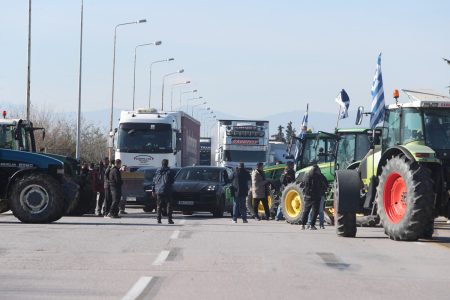 Μαρινάκης για αγρότες: «Δεν μπορεί να κλείνει κανένας δρόμος»