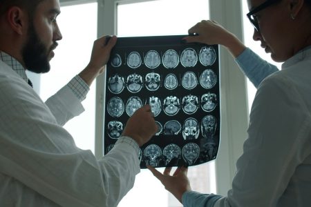 Βιταμίνη D: Πώς προστατεύει τον εγκέφαλο από την άνοια – Κίνδυνος η έλλειψη