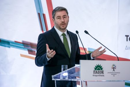 ΠαΣοΚ: Εντάσεις και καχυποψία για τα νέα ψηφοδέλτια –  Ποια ονόματα έχουν κλειδώσει