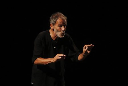 Παρέμβαση Ξαρχάκου για τις συναυλίες Μποφίλιου και Χαρούλη για τον Χατζιδάκι και τον Θεοδωράκη