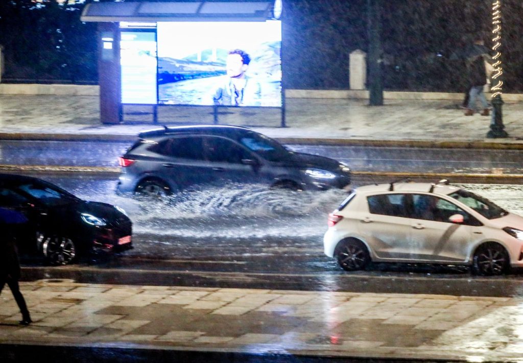Καιρός: Πορτοκαλί προειδοποίηση από την ΕΜΥ για αύριο – Το «ακραίο σενάριο» για την Αττική