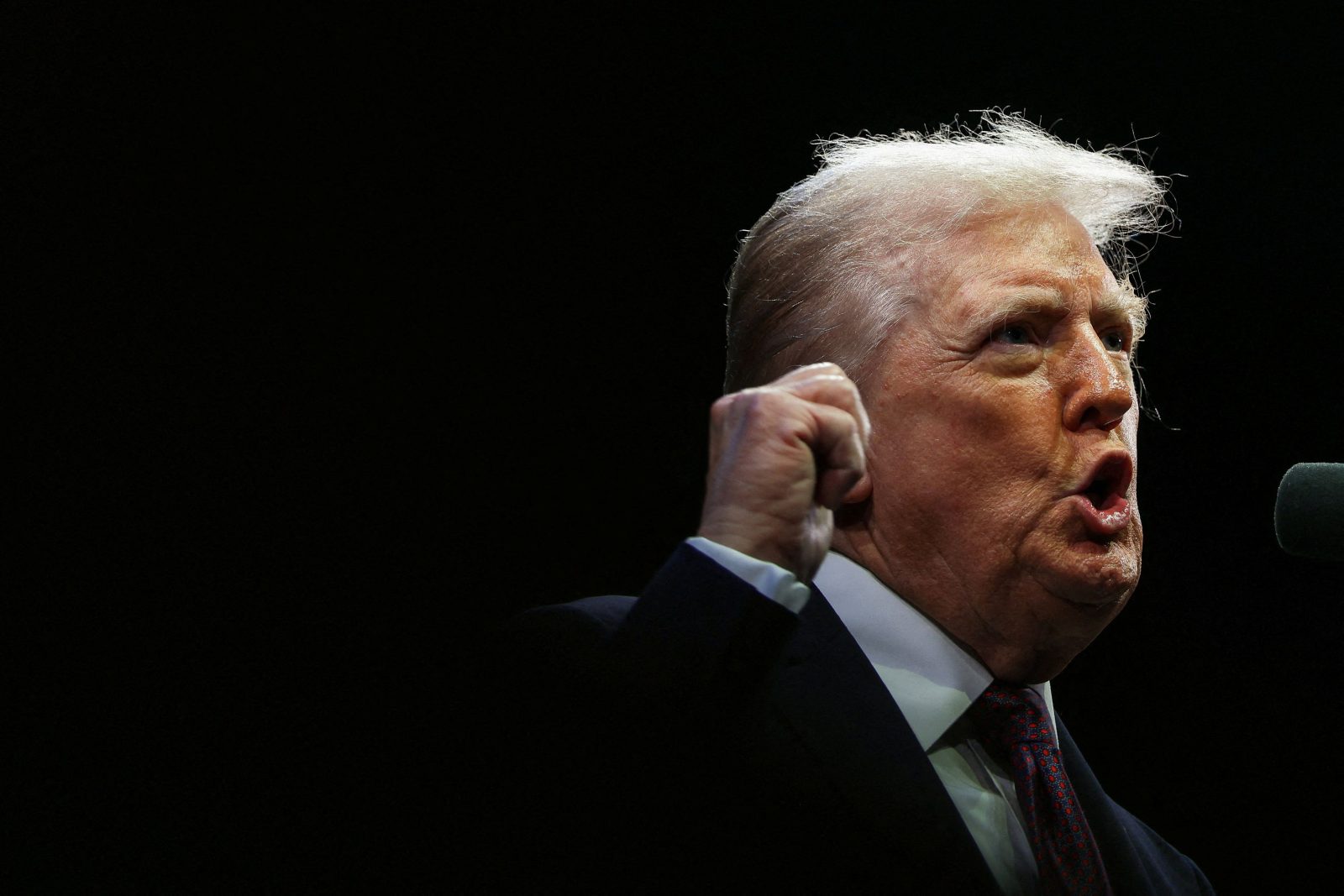 ΗΠΑ: Η κυβέρνηση Τραμπ αναπροσαρμόζει «την αμυντική στρατηγική» της