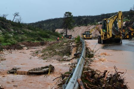 Η κακοκαιρία Byron «επνιξε» την Δυτική Αττική - Ποιες περιοχές θα χτυπήσει τις επόμενες ώρες
