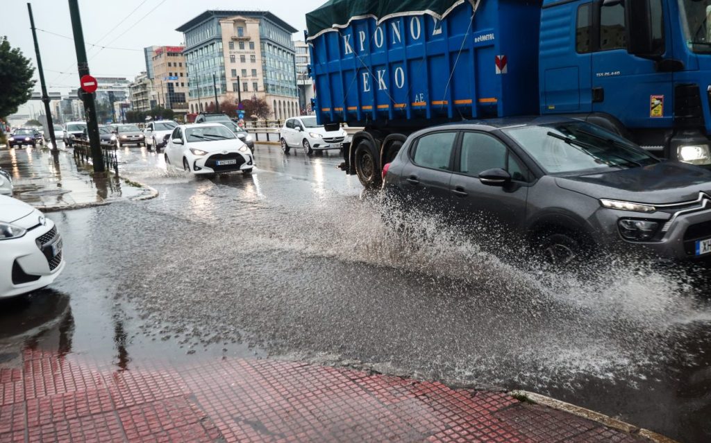 Πλημμύρες: «Τσακωμός» δημάρχων για το… σιντριβάνι στη Σκρα