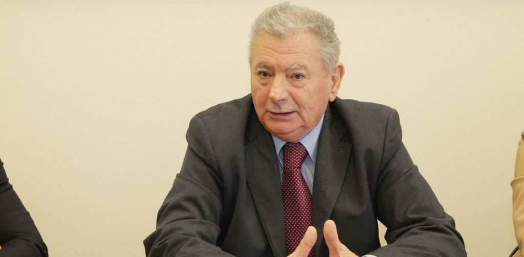 Δίκη Βαλυράκη: Μάρτυρας κατέθεσε ότι είδε να χτυπούν τον πρώην υπουργό